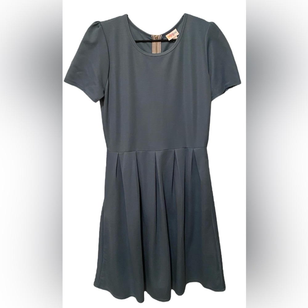 LuLaRoe L Amelia